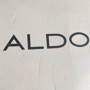 Aldo women’s black flat sandals